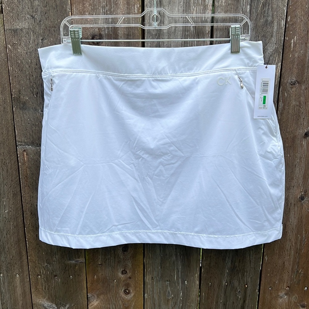 Calvin Klein Performance women Skirt size Large NEW with tags